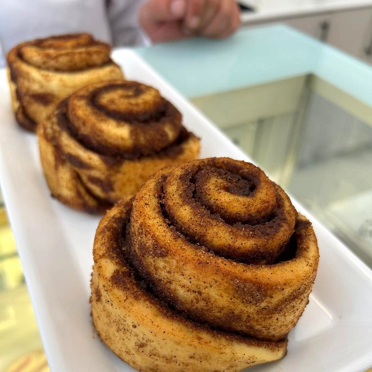 Cinnamon Roll